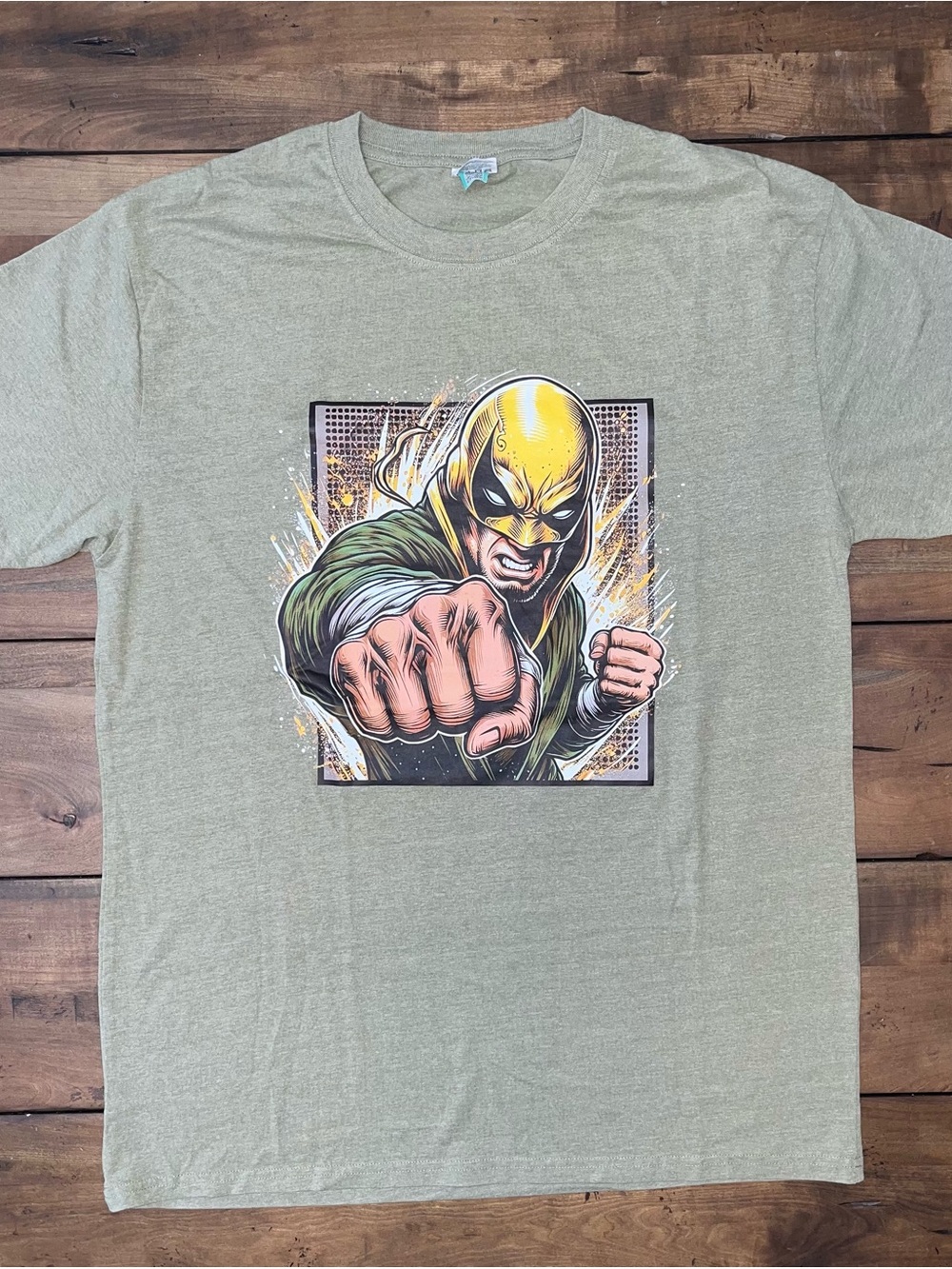 Iron Fist Heather Moss Green T-Shirt size Large